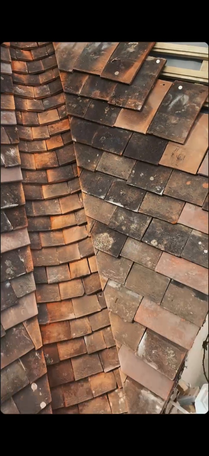 Traditional tile valley detail